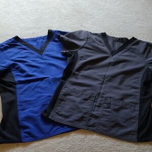 2 Figs Two Pocket Scrub Tops - Size S In Electric Blue & Black and Grey & Black